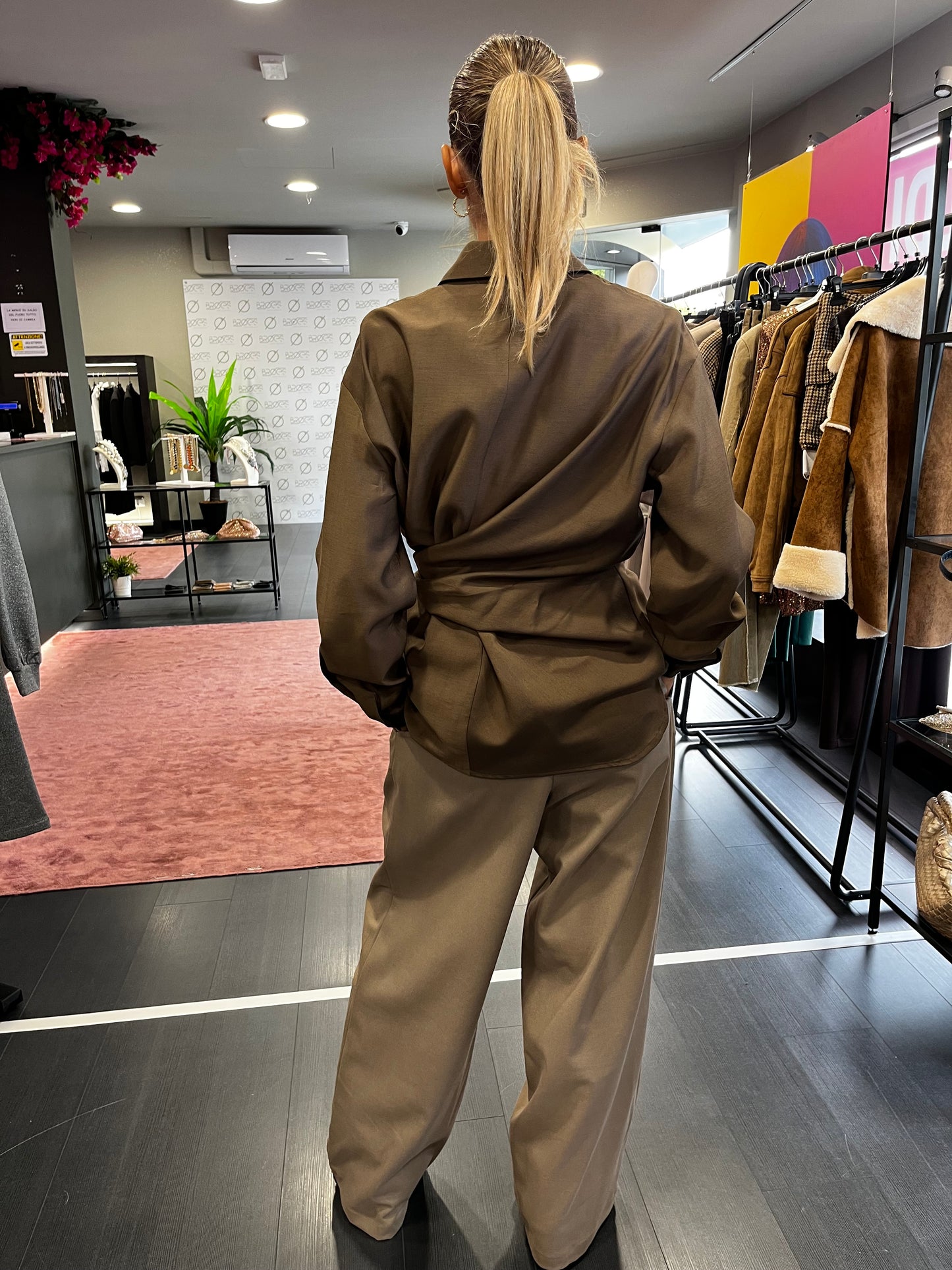 Camicia con fiocco