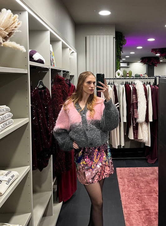 Cardigan over bicolor