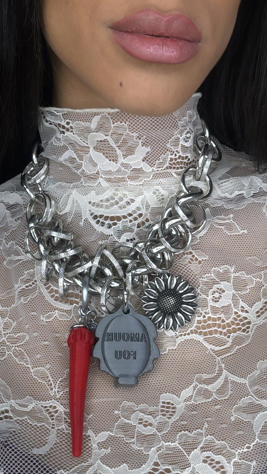 Collana Eva Bruna Villa