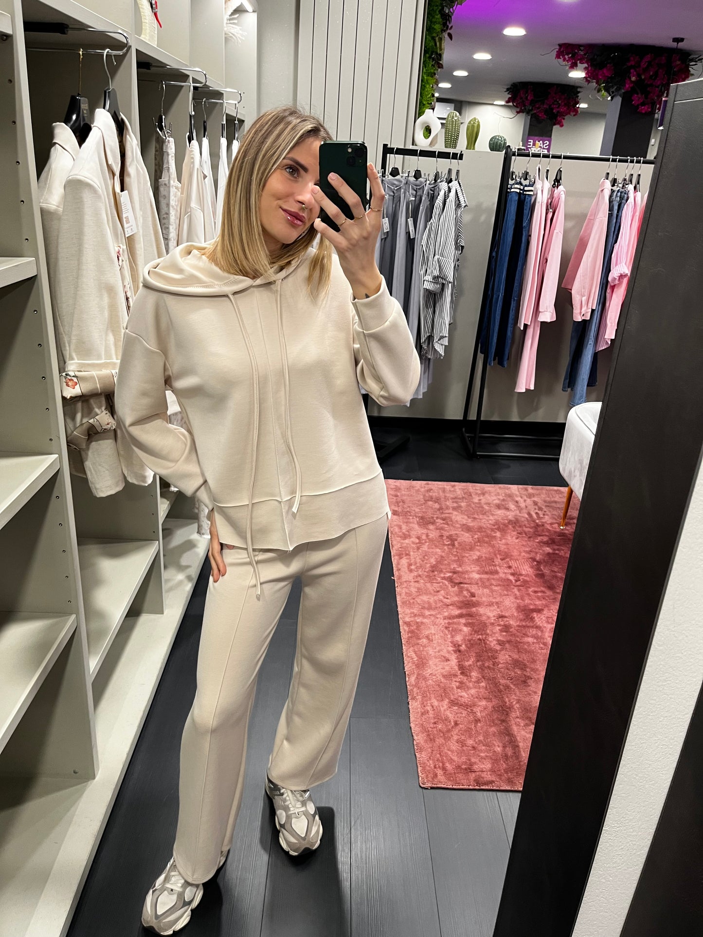 Completo tuta BROES con cappuccio