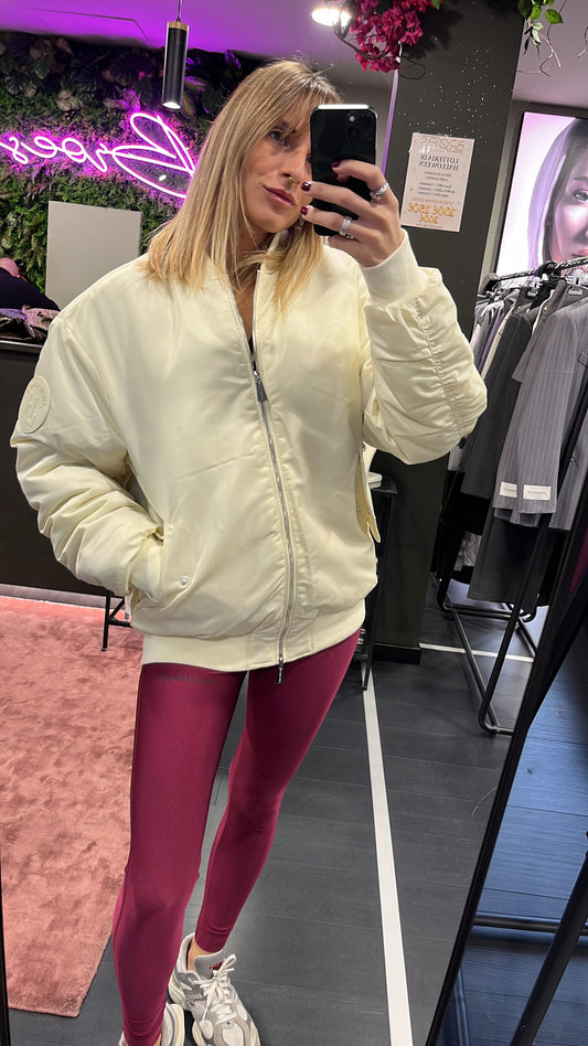 Bomber Hinnominate panna